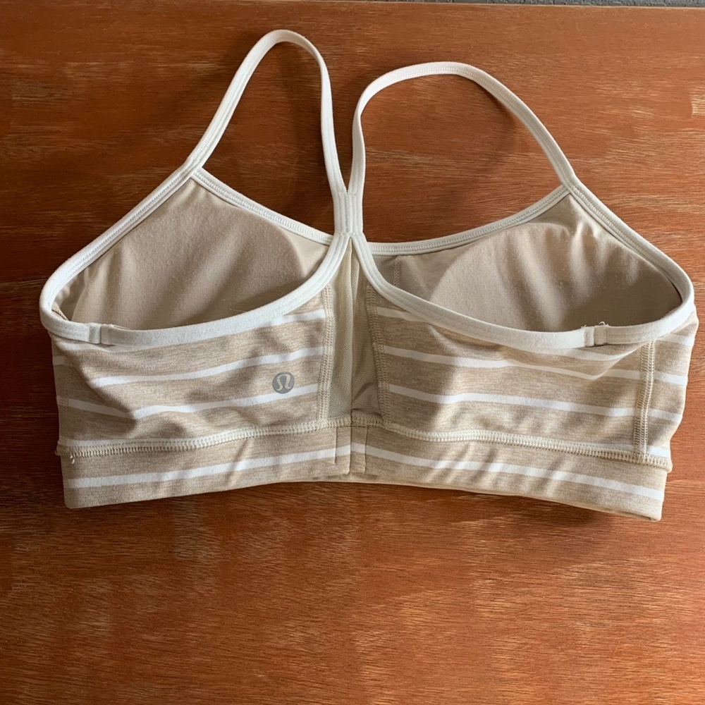 𝅺lululemon Striped Sports Bra Size 12 ALTERED PLEASE READ DESCRIPTION (1246) - Picture 2 of 13